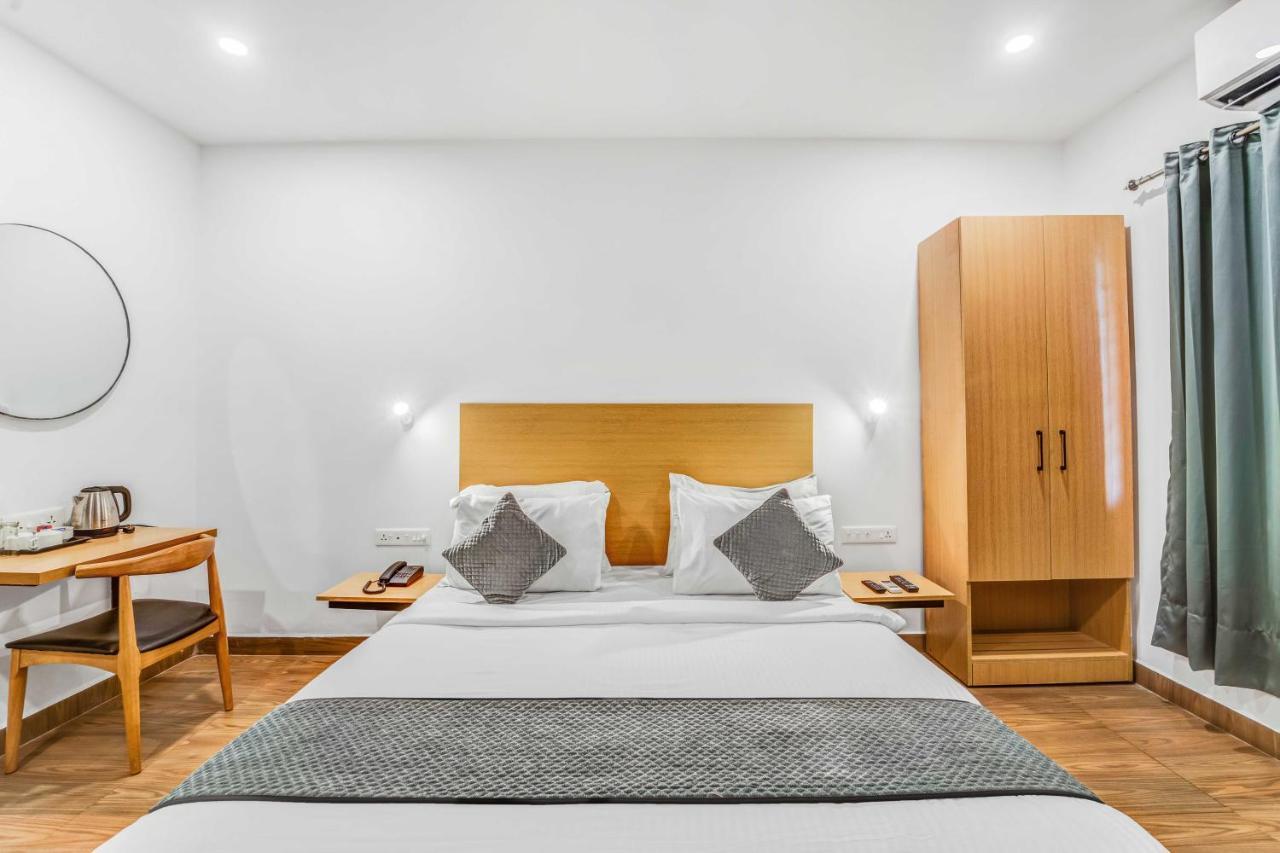 Rohaan Inn - Upar Hotels Ashok Nagar Ченнаи Экстерьер фото